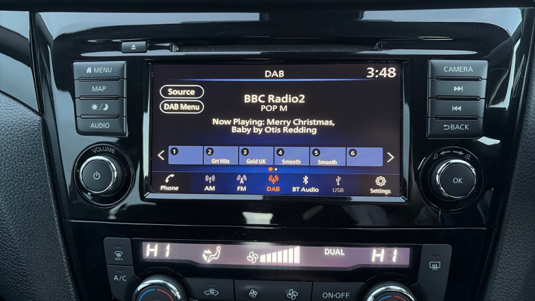 Nissan Qashqai 1.3 DiG-T Acenta Premium 5dr Petrol Hatchback